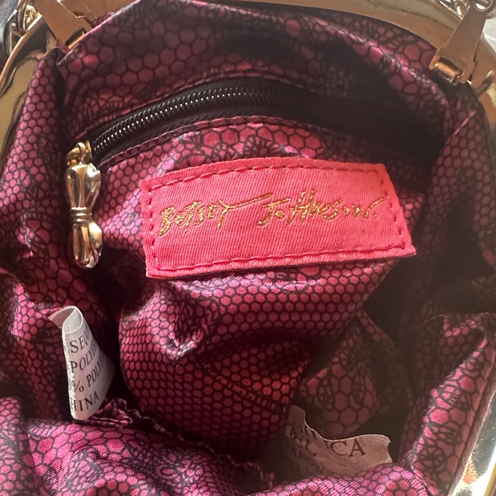 Betsey Johnson Black Sequin Heart Clutch with Gold Chain - Picture 2 of 5